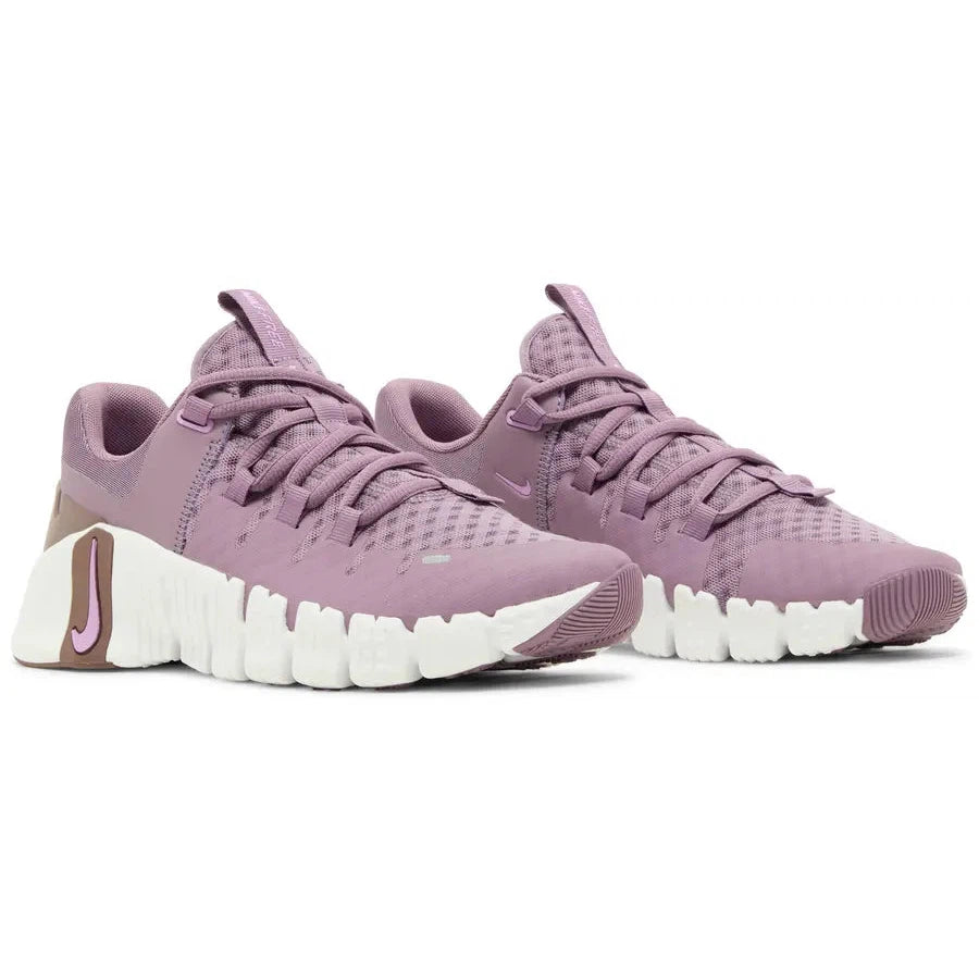 Nike Free Metcon 5 &#39;Violet Dust&#39; W