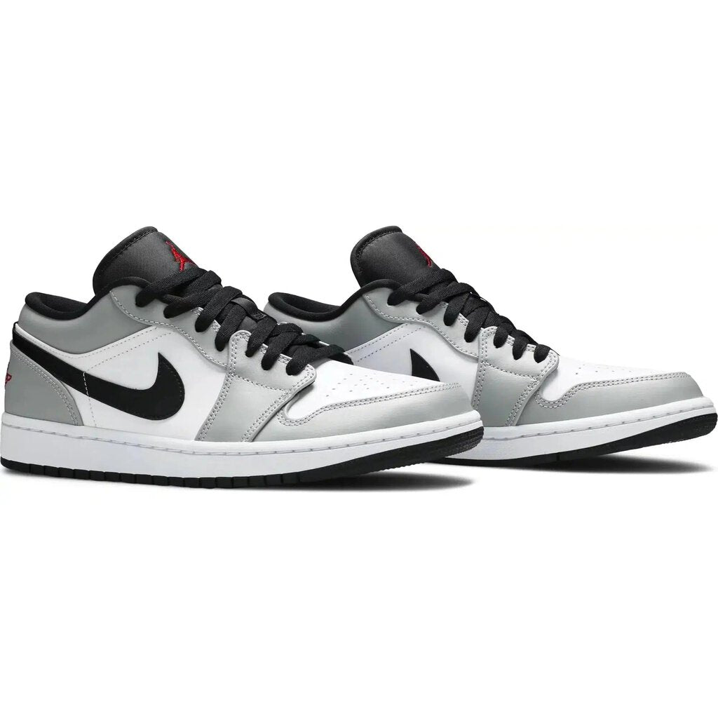 Nike Air Jordan 1 Low &#39;Light Smoke Grey&#39; M