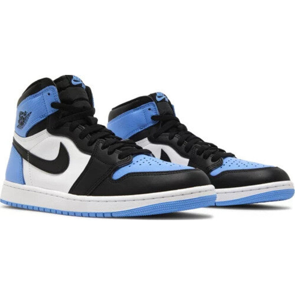 Nike Air Jordan 1 Retro High OG &#39;UNC Toe&#39; M