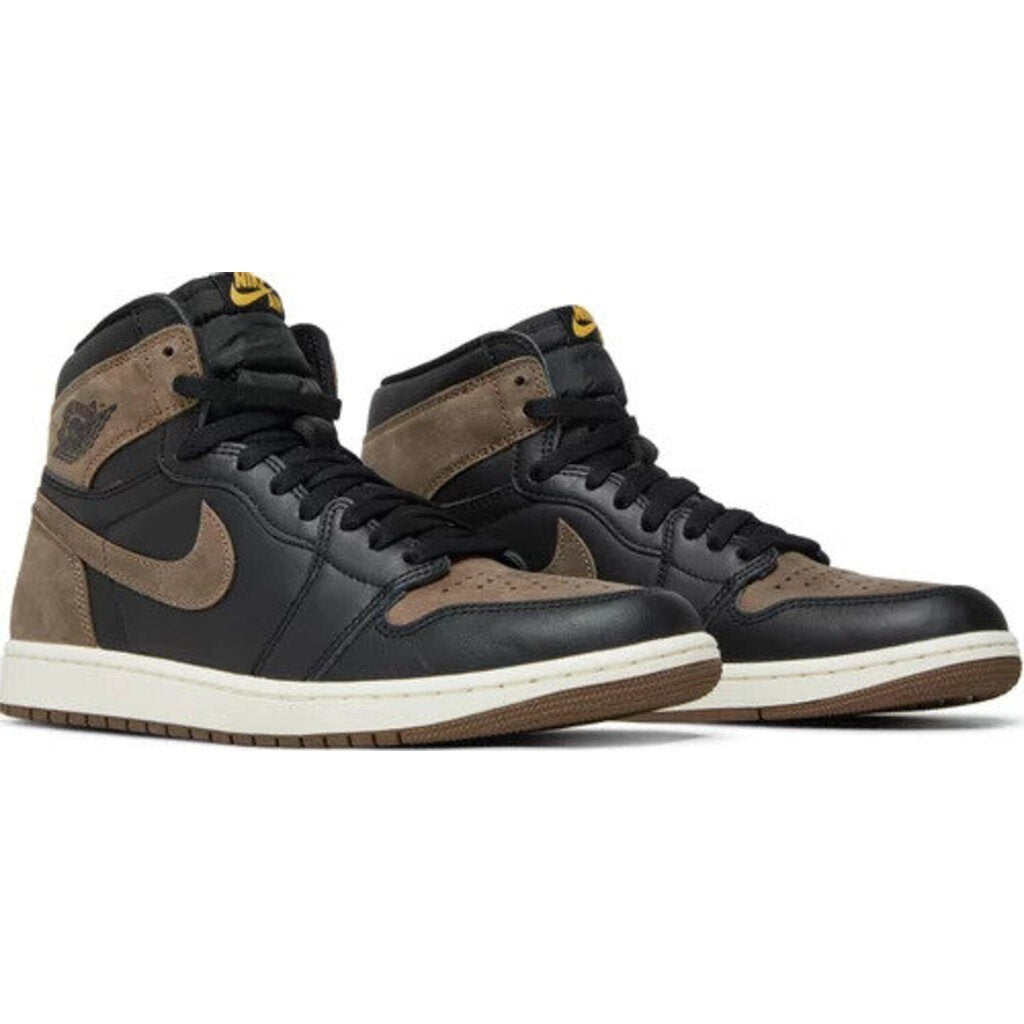 Nike Air Jordan 1 Retro High OG &#39;Palomino&#39; M