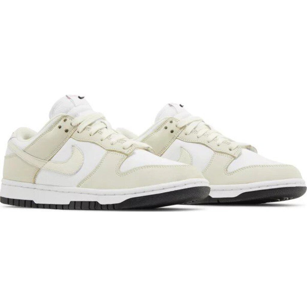 Nike Dunk Low LX &#39;Coconut Milk&#39; W