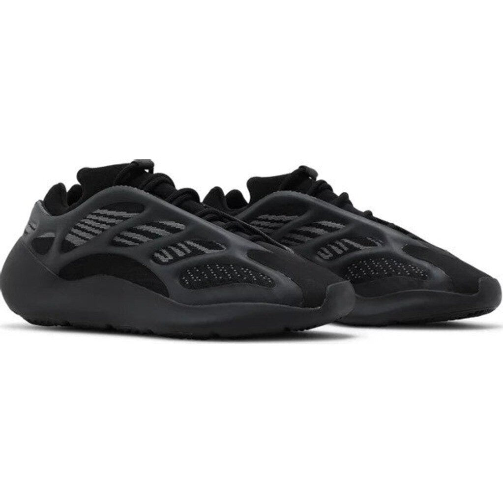 Adidas Yeezy 700 V3 &#39;Dark Glow&#39; M