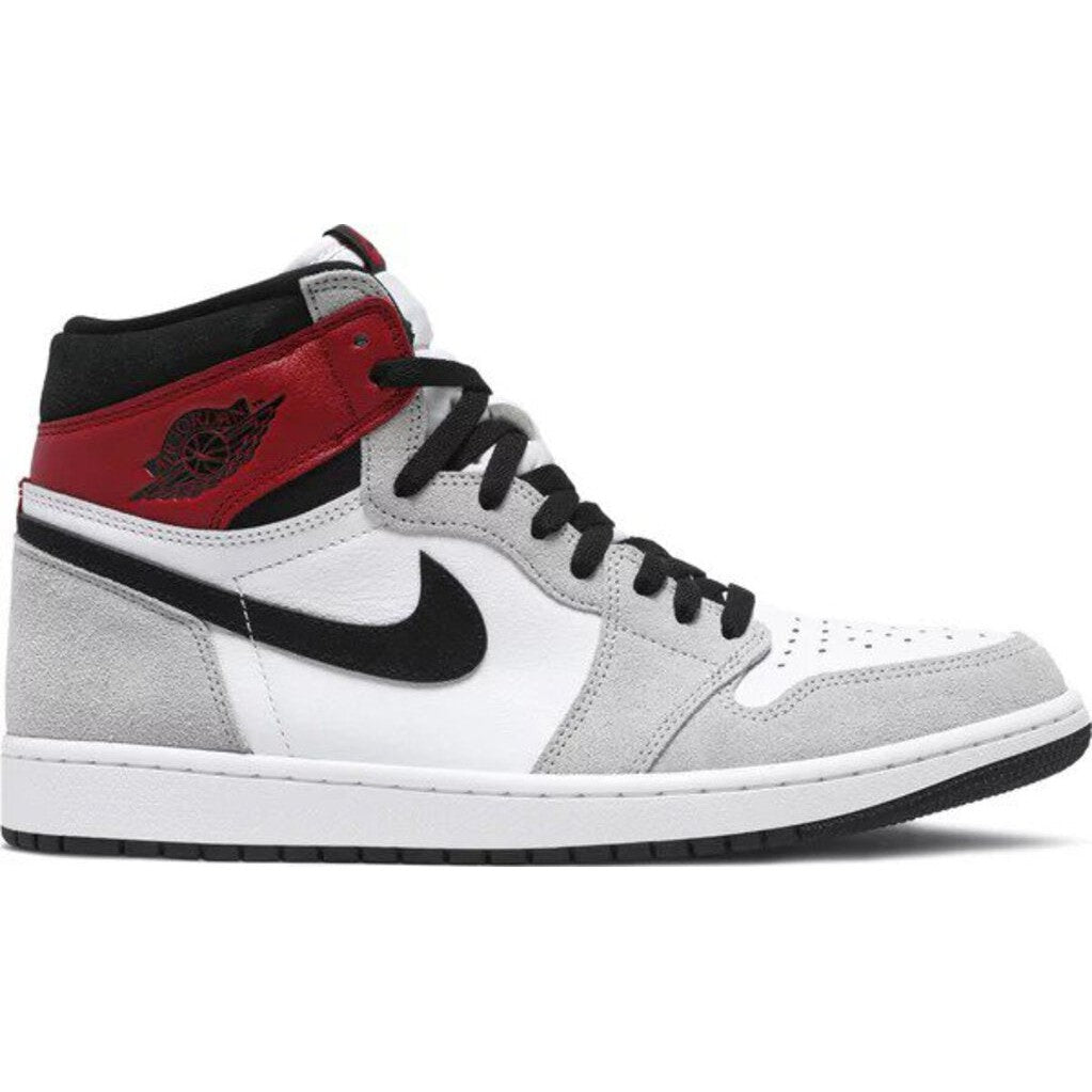 Nike Air Jordan 1 Retro High OG &#39;Light Smoke Grey&#39; M