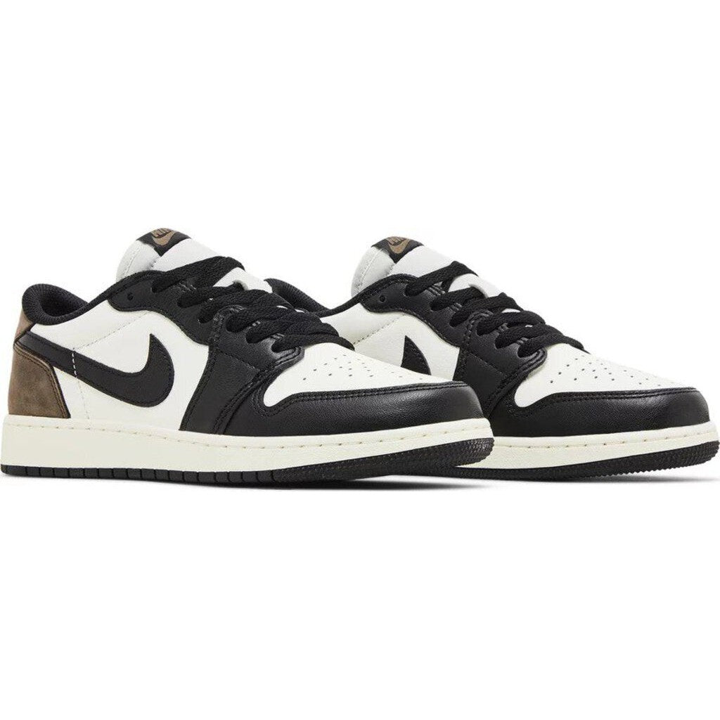 Nike Air Jordan 1 Retro Low OG &#39;Mocha&#39; GS