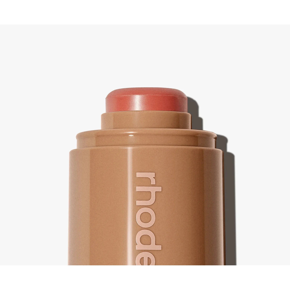 Rhode pocket blush (freckle -  neutral peach)