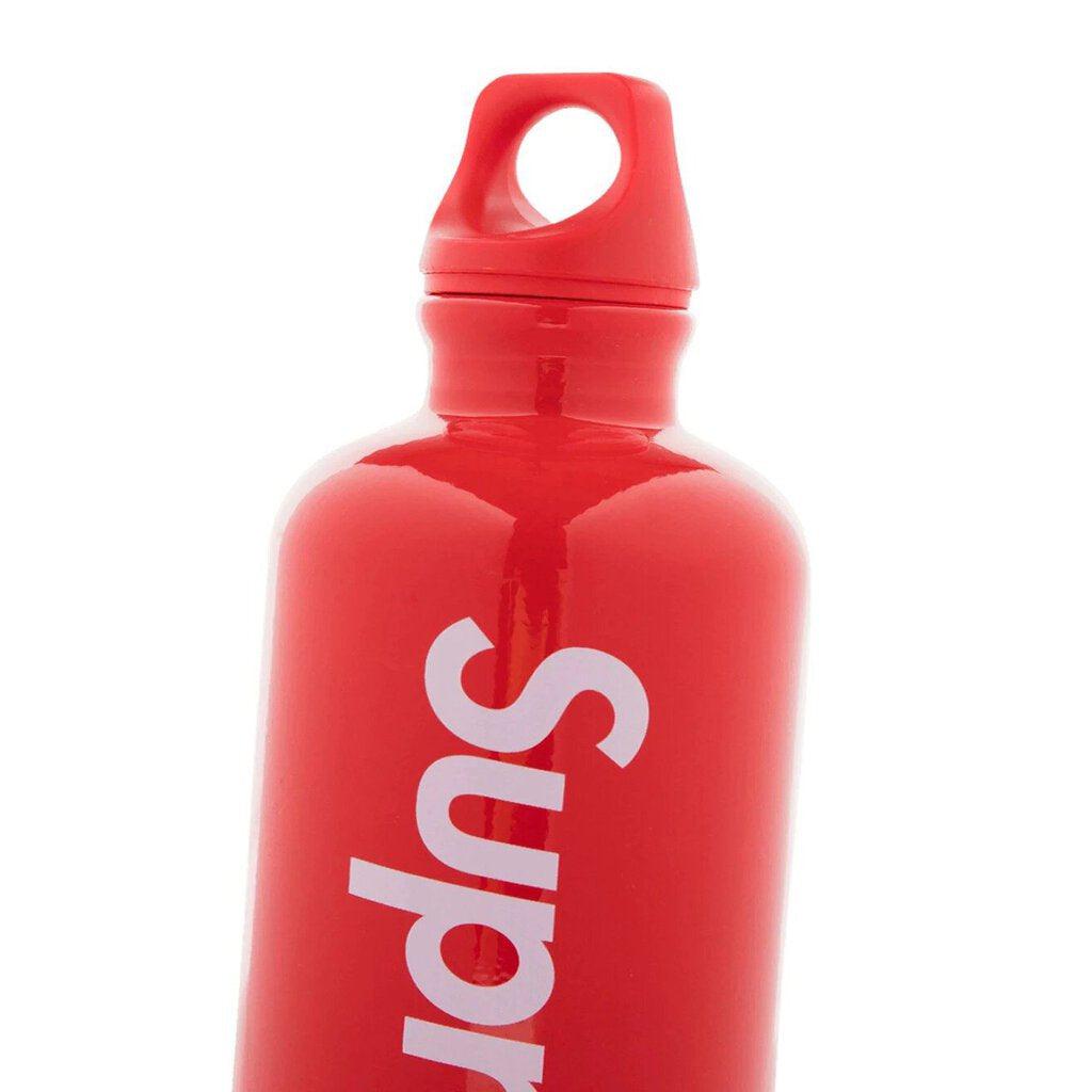 Supreme®/SIGG™ Traveller 0.6L Water Bottle | Waves Never Die | Supreme | ACCESSORIES