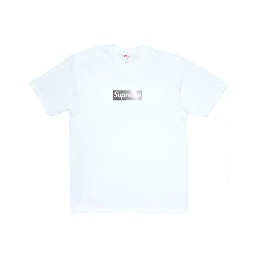 Buy Supreme® Chicago Box Logo Tee White Online - Waves Never Die